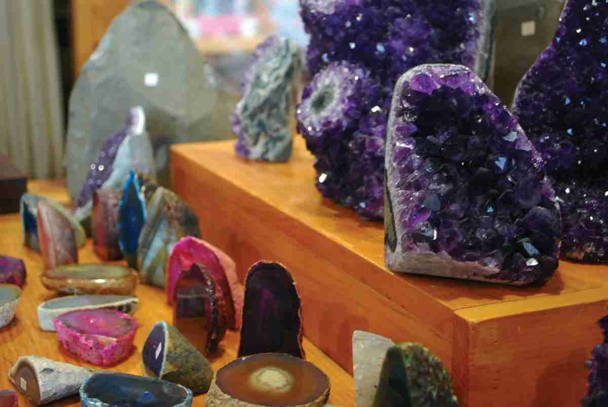 Advice to Sell More Gem and Mineral Home Décor and Jewelry Gifts