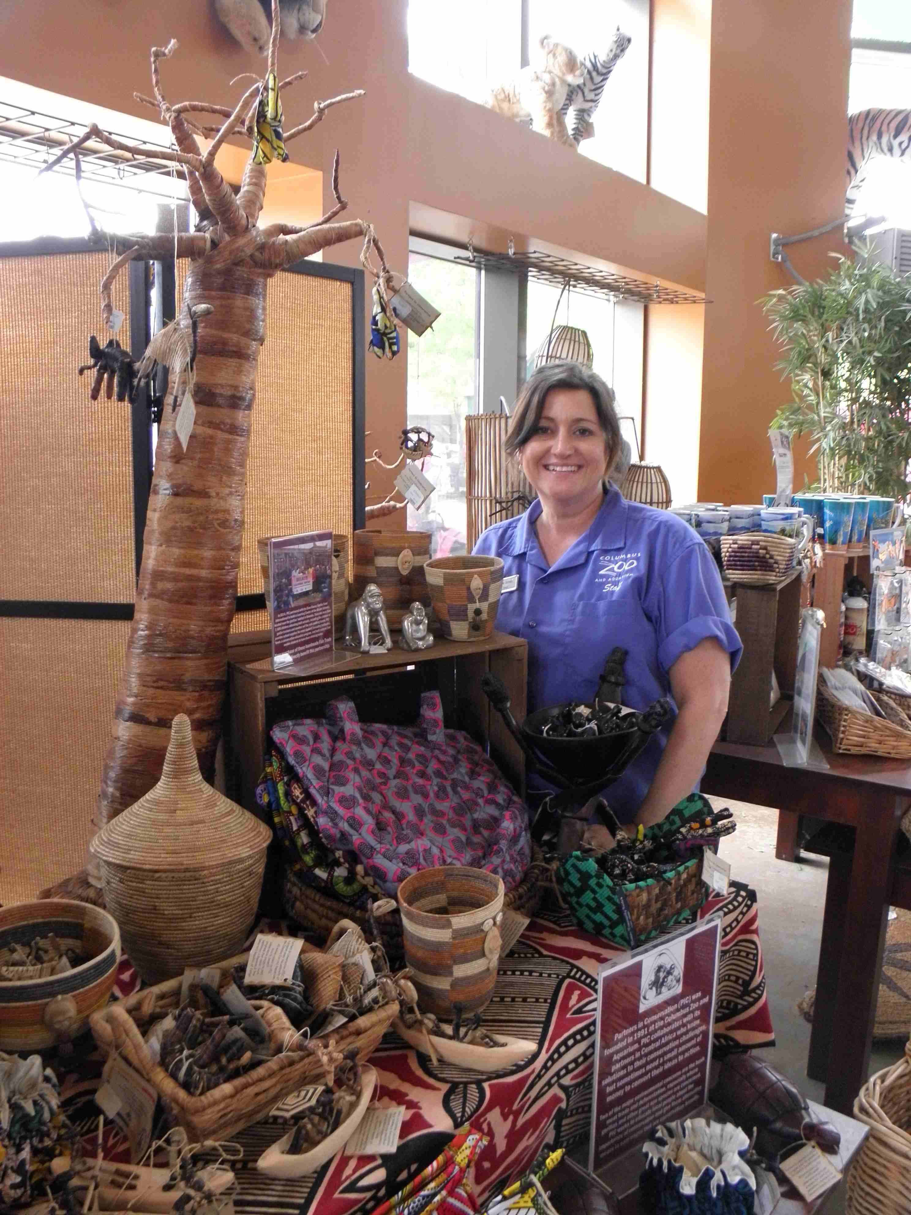 World’s Fair <br>  How Global Gifts Breathe New Life into Charitable Efforts at Zoo and Aquarium Gift Shops