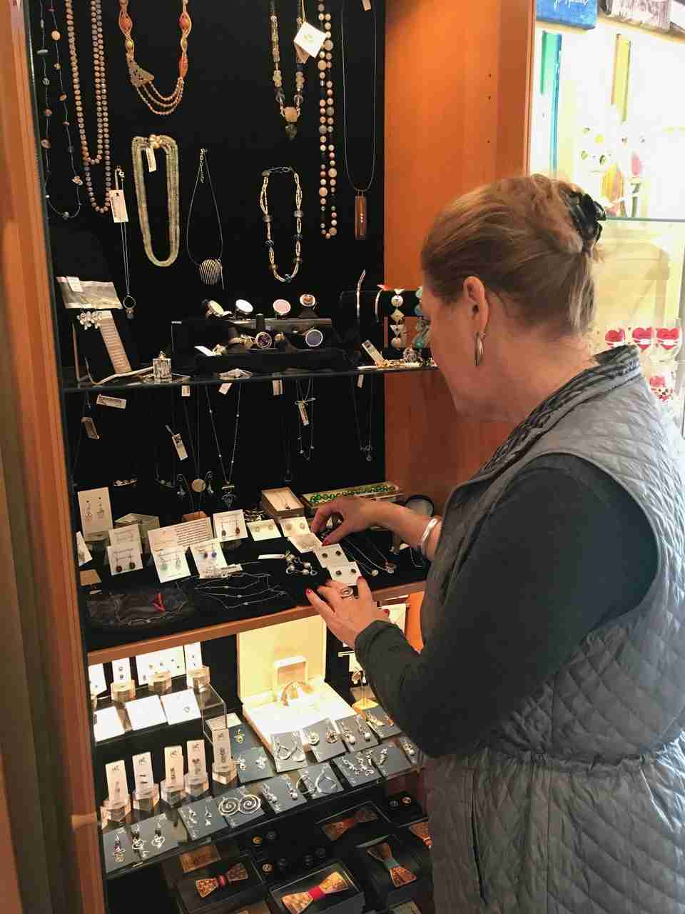 What Jewelry Shoppers Want:  Great Jewelry at Great Prices