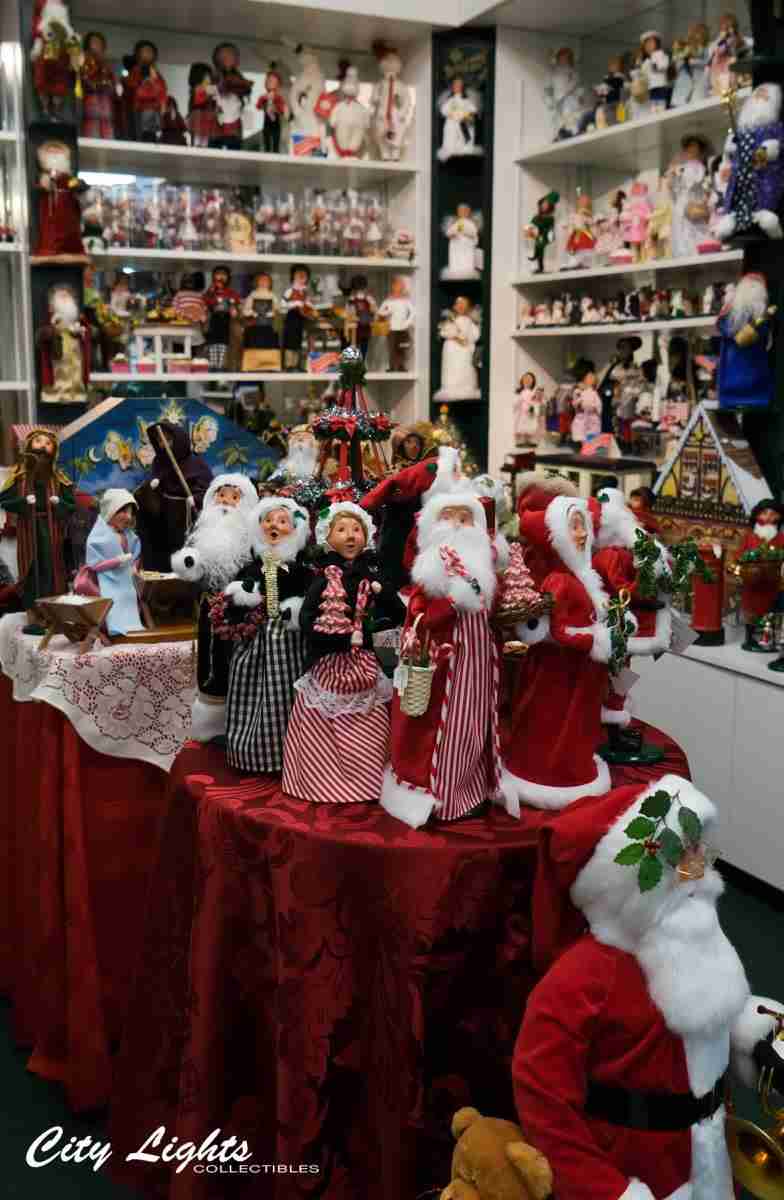 Spotlight on Christmas – The Business Picture at Year-Round Christmas Stores